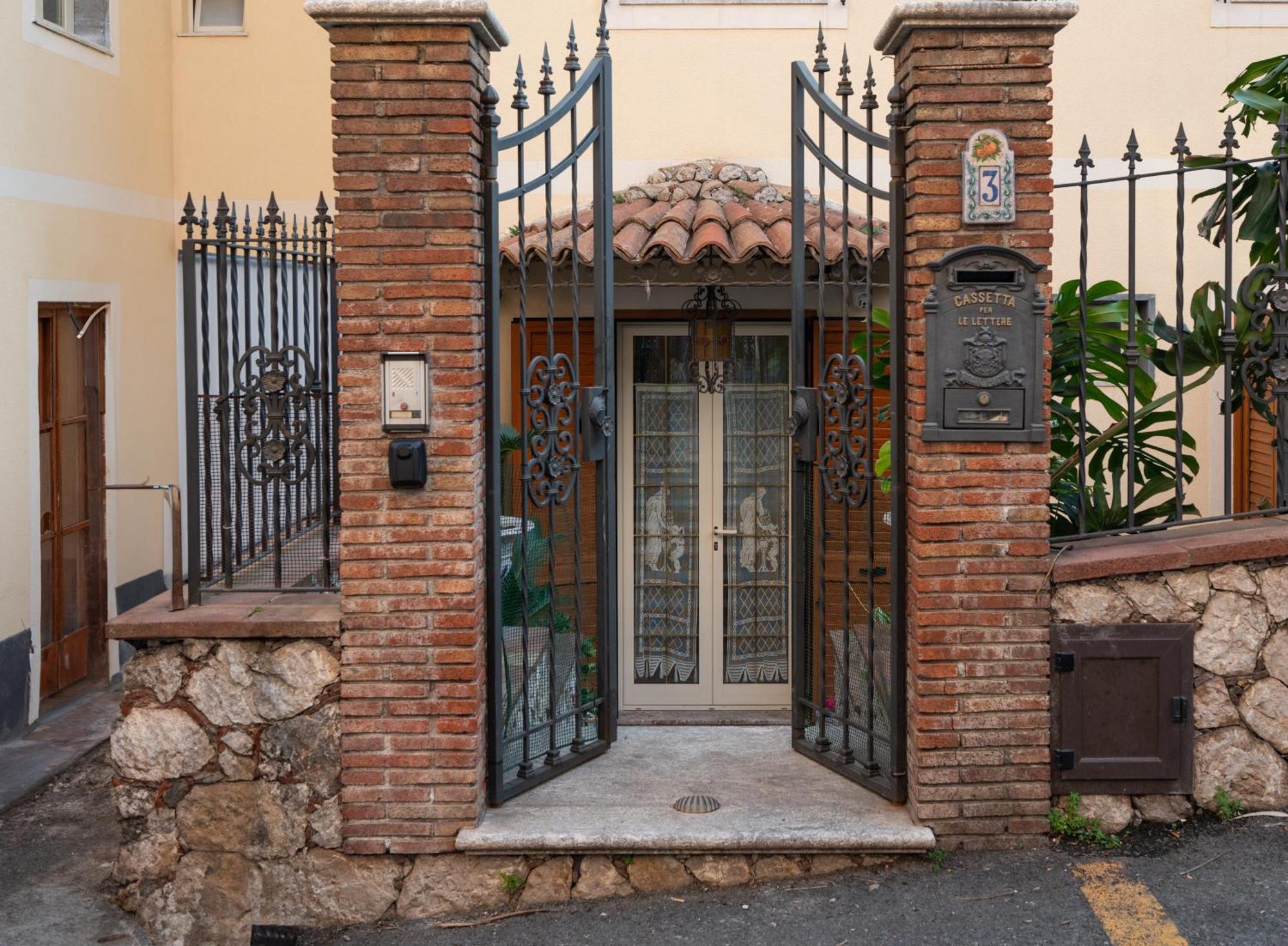 Casa D'Arte Taormina Exterior foto